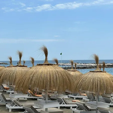 Excelente Ubicacion Cerca De La Playa Апартаменты Марбелья